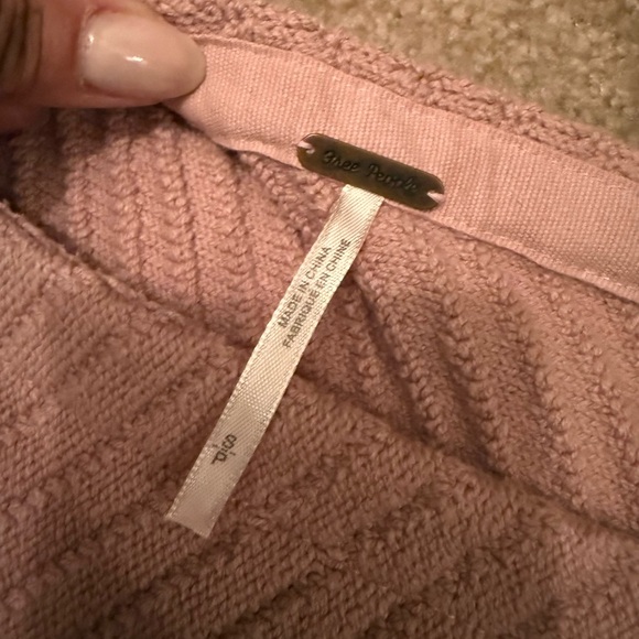 Free People blush Women's Pink Sweater - Picture 5 of 5